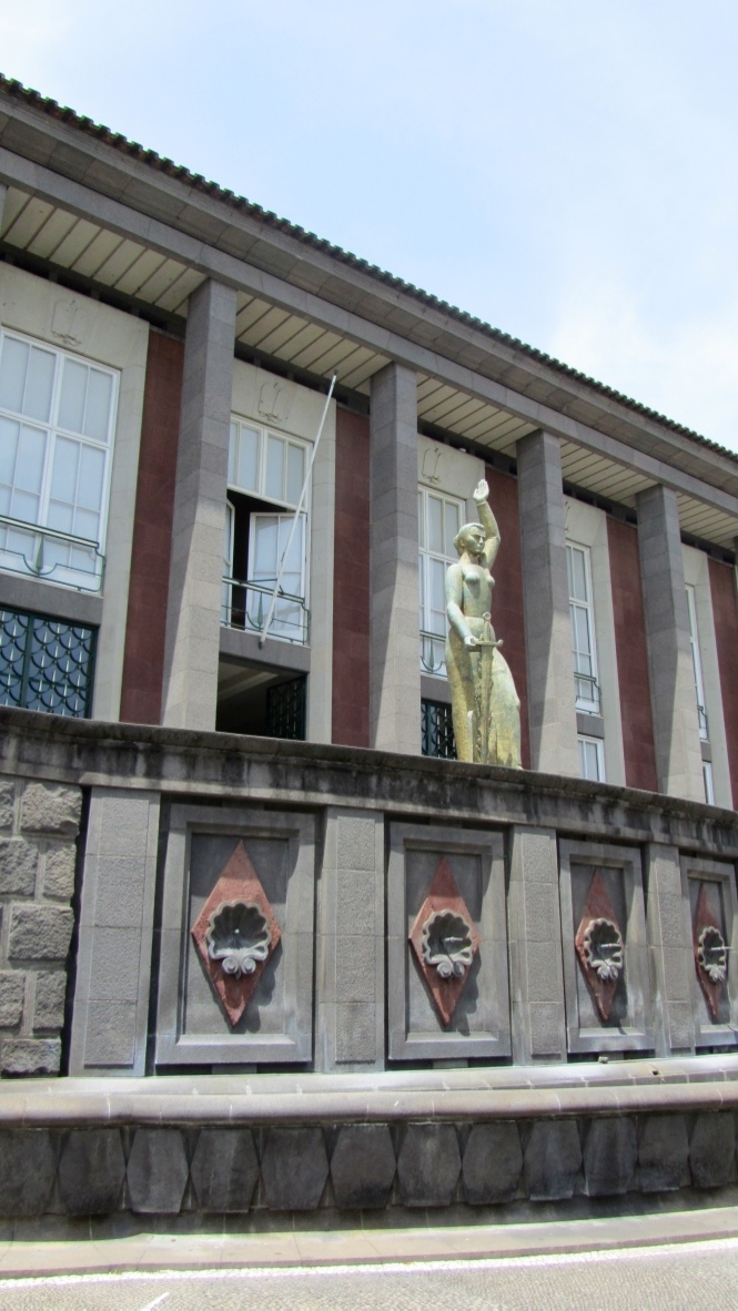 Palacio de Justicia en Funchal